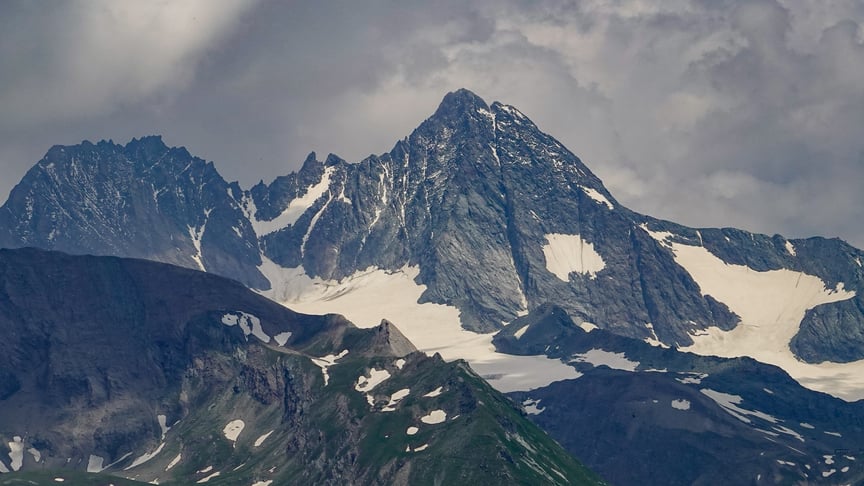 Засніжена вершина Гросглокнера