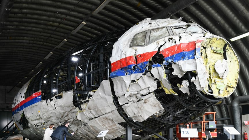 Реконструкція уламків MH17 у межах судового розгляду справи, травень 2021 року
