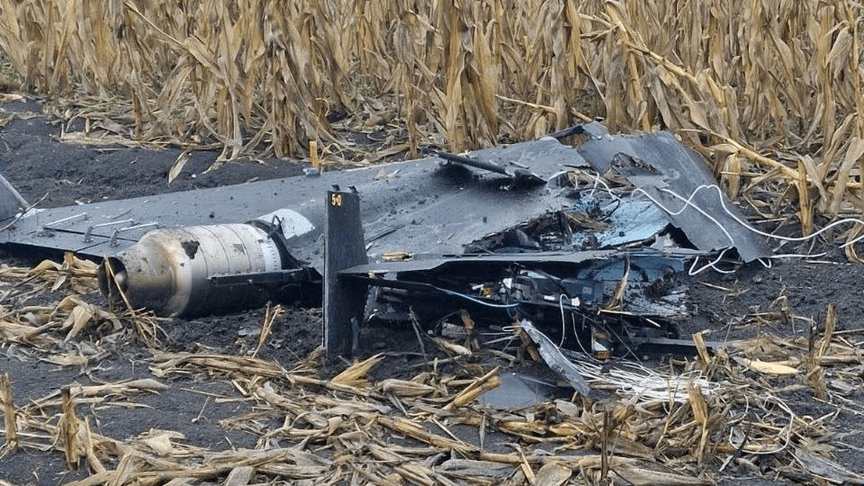 Дрон, який упав поблизу будинку у Молдові