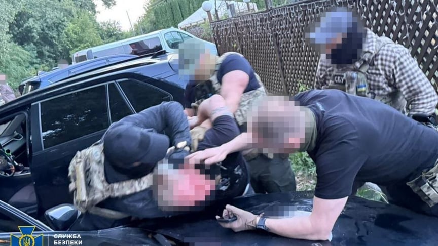 Затримання підозрюваних у справі про замовні напади й організацію терактів Затримання підозрюваних у справі про замовні напади й організацію терактів