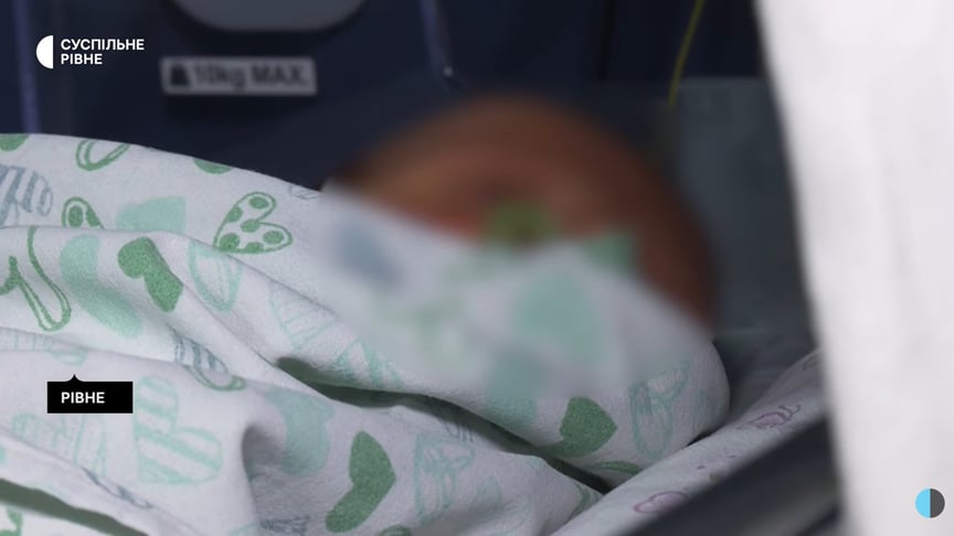 Хлопчик, якого 25 листопада залишили у «Вікні життя» у Рівному