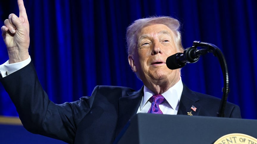 Президент США Дональд Трамп під час виступу на Національному молитовному сніданку