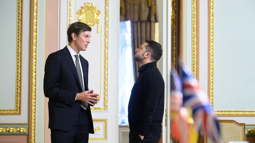 Джаред Кушнер во время разговора с президентом Украины Владимиром Зеленским в рамках визита в Киев, сентябрь 2026 года