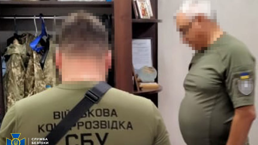 В Одесі військовий чиновник вимагав «відкати» за ремонт казарм для мобілізованих — СБУ
