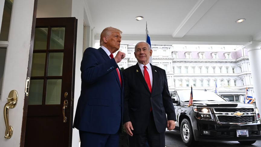 Президент США Дональд Трамп і прем'єр-міністр Ізраїлю Беньямін Нетаньягу Президент США Дональд Трамп і прем'єр-міністр Ізраїлю Беньямін Нетаньягу