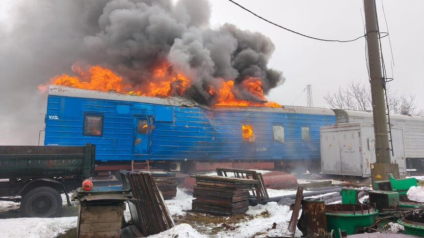 Последствия российских атак по станции Синельниково