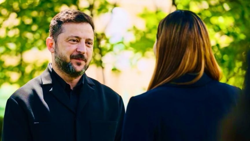 Лора Лумер під час інтерв'ю з Володимиром Зеленським