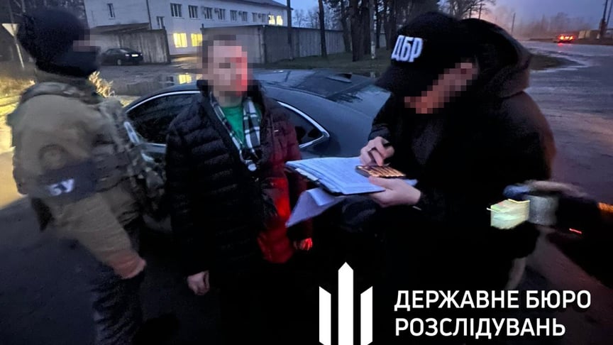 На Чернігівщині на хабарництві викрили прокурора