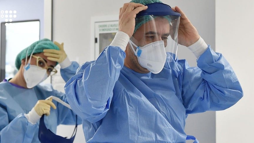 Over 7000 Coronavirus Cases Confirmed in Ukraine
