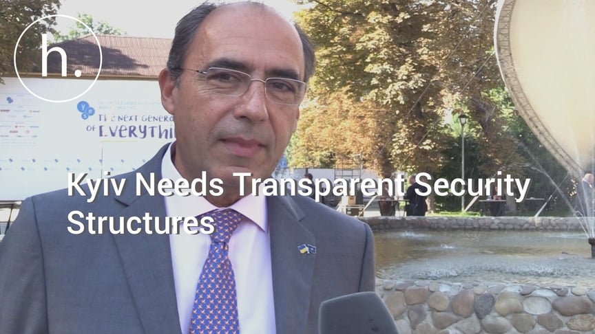 Kyiv Needs Transparent Security Structures – NATO Official