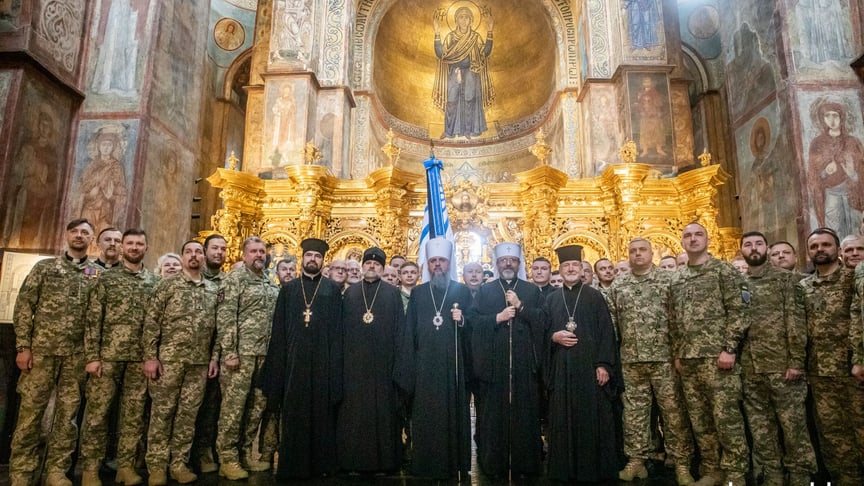 У Києві висвятили 30 капеланів, підготовлених для допомоги українським військовим