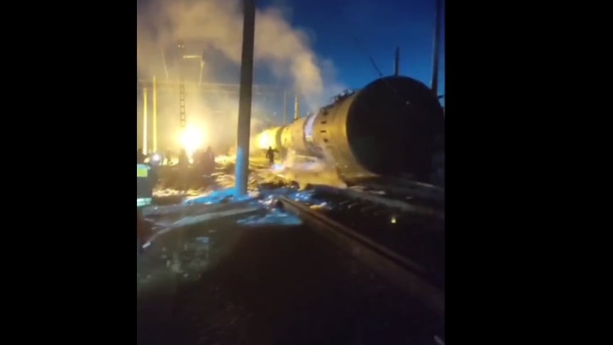 У Ростовській області рф зайнялася цистерна з паливом на залізничній станції