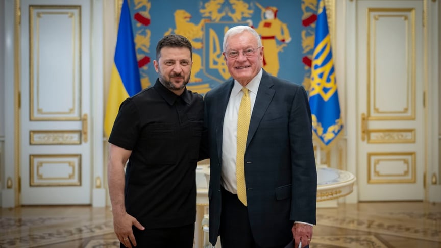 Президент України Володимир Зеленський під час зустрічі зі спецпредставником президента США щодо України Кітом Келлогом Президент України Володимир Зеленський під час зустрічі зі спецпредставником президента США щодо України Кітом Келлогом, Київ, 14 липня 2025 року