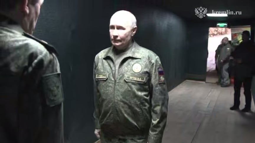 володимир путін у, як стверджується, командному пункті угруповання військ «Захід», 20 листопада 2025 року