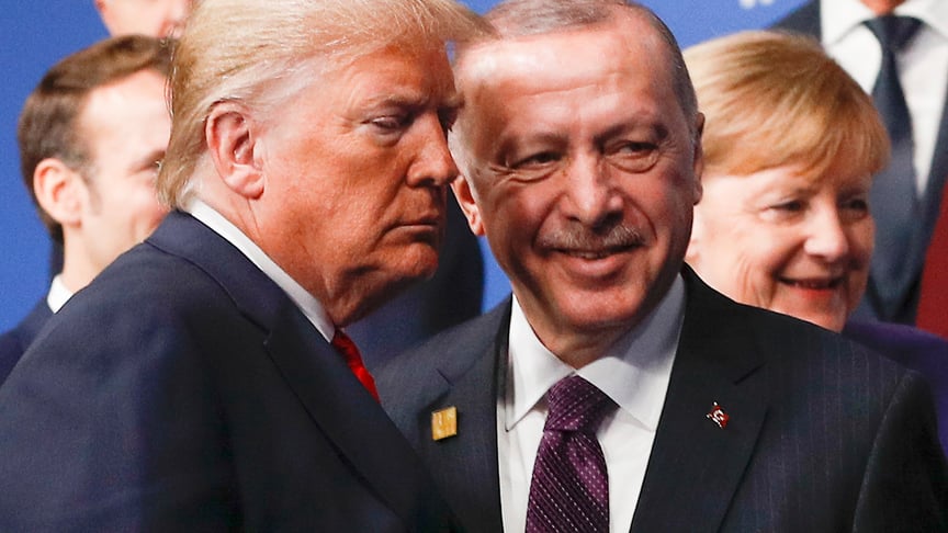 Президент США Дональд Трамп та президент Туреччини Реджеп Таїп Ердоган, 4 грудня 2019 року Президент США Дональд Трамп та президент Туреччини Реджеп Таїп Ердоган, 4 грудня 2019 року