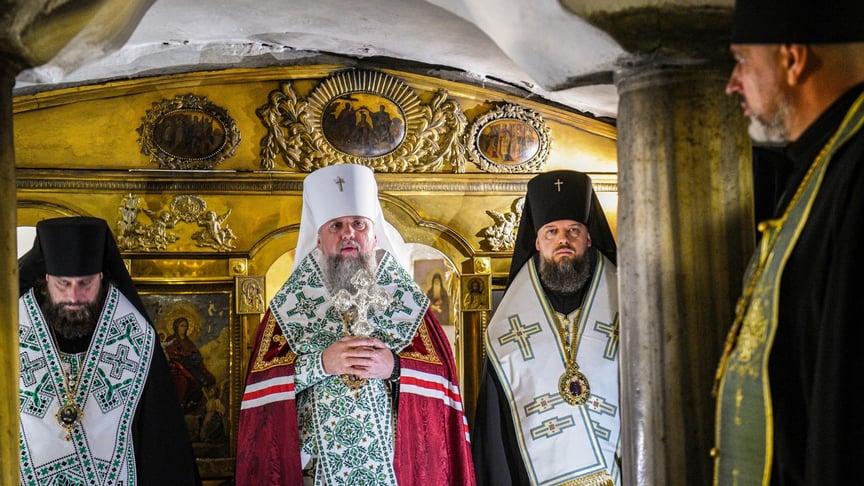 Митрополит Епіфаній вперше звершив молебень у Ближніх печерах Києво-Печерської Лаври