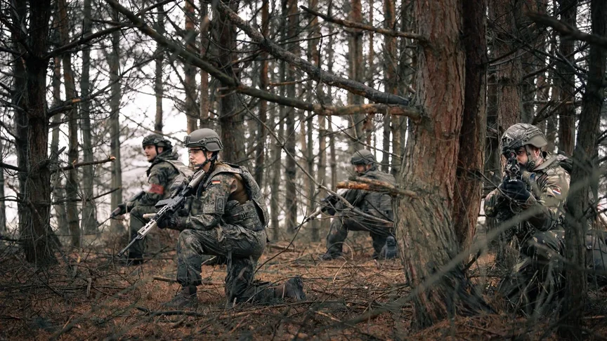 Військові 1 німецько-нідерландського корпусу НАТО