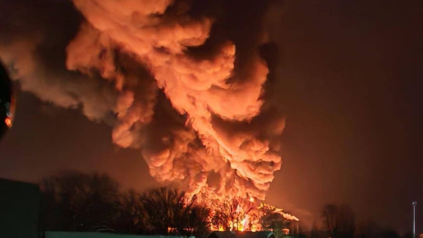 Пожежа на нафтобазі в Псковській області рф