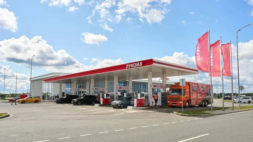 Ілюстративне фото. Автозаправна станція компанії «Лукойл»