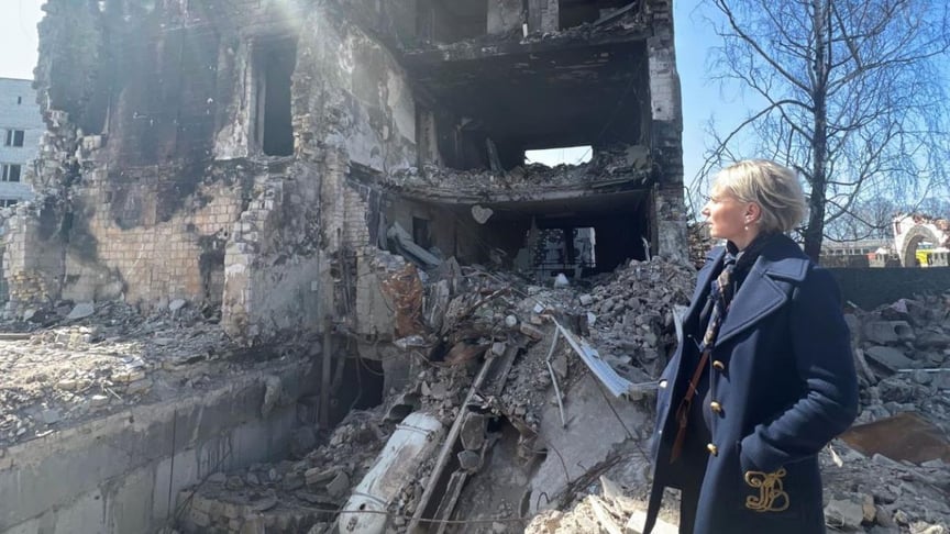 Congresswoman Spartz demands that Biden investigate Yermak's possible ties to Russia. Kyiv calls such claims speculation