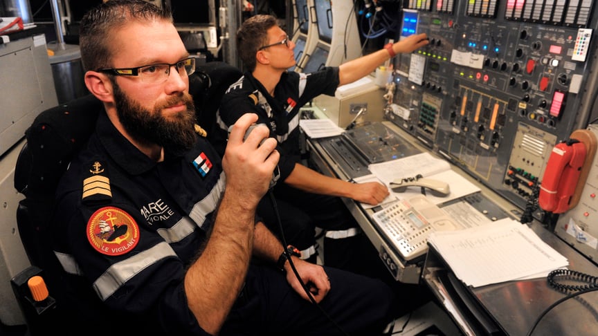 Ілюстративне фото. Французькі військові працюють на субмарині на базі Іль-Лонг, Франція, 2 лютого 2017 року