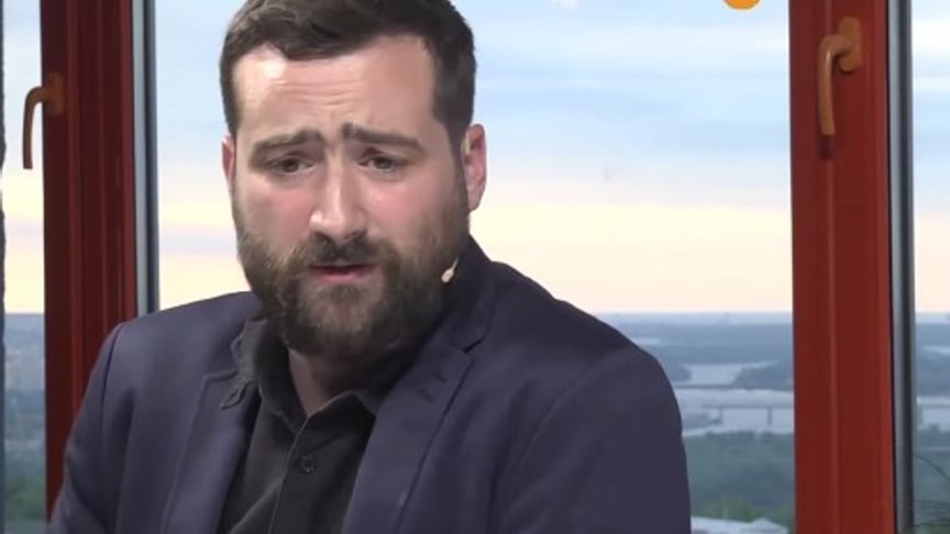 Both Sides Prepare For Escalation In Ukraine - British Reporter