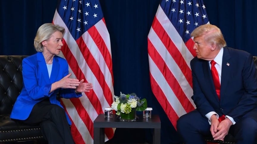 Урсула фон дер Ляєн та Дональд Трамп на полях саміту Генасамблеї ООН, 23 вересня 2025 року