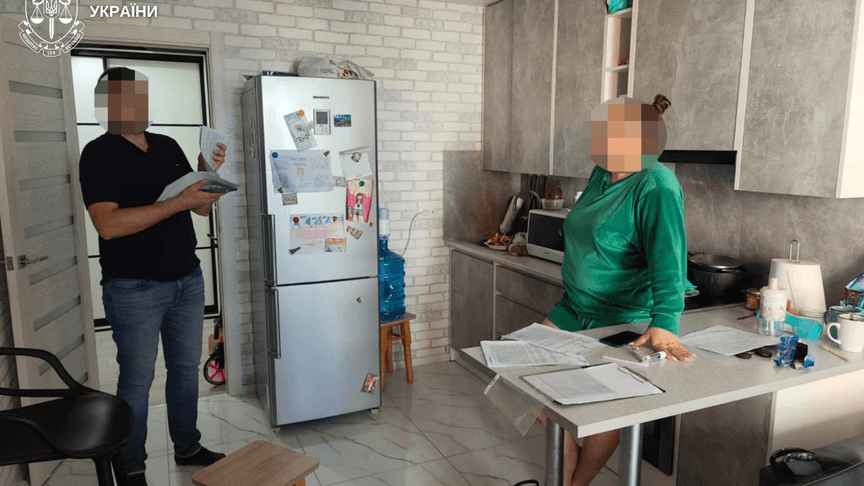 Одна з учасниць заворушень біля стадіону у Вінниці отримує підозру Одна з учасниць заворушень біля стадіону у Вінниці отримує підозру