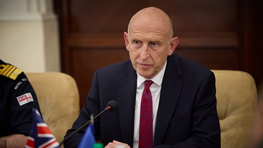 Міністр оборони Великої Британії Джон Гілі Міністр оборони Великої Британії Джон Гілі