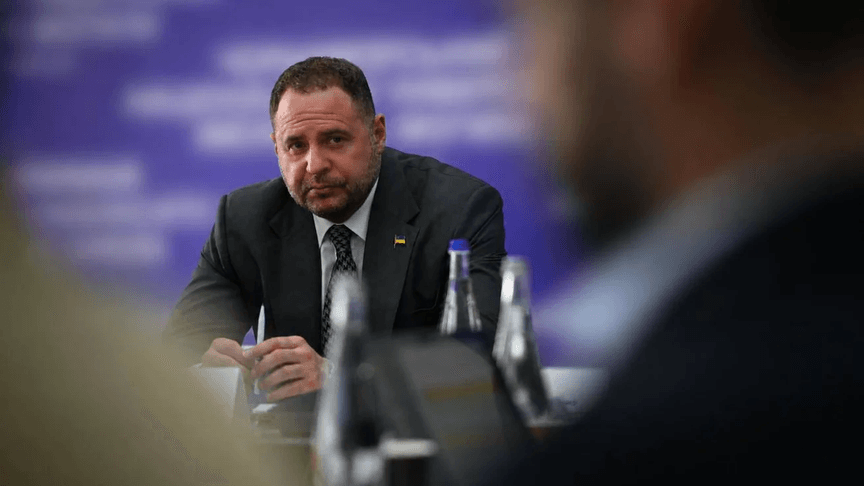 Андрій Єрмак під час одного з засідань комітету НААУ, травень 2026 року