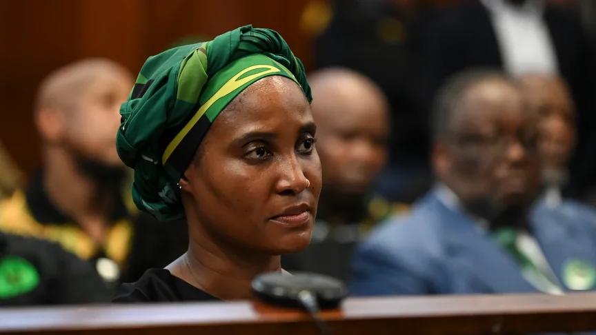 Дудузіле Зума-Самбудла