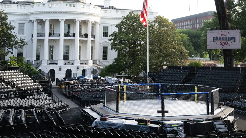 Арена для майбутнього бою UFC на південній галявині Білого дому, 11 червня 2026 року