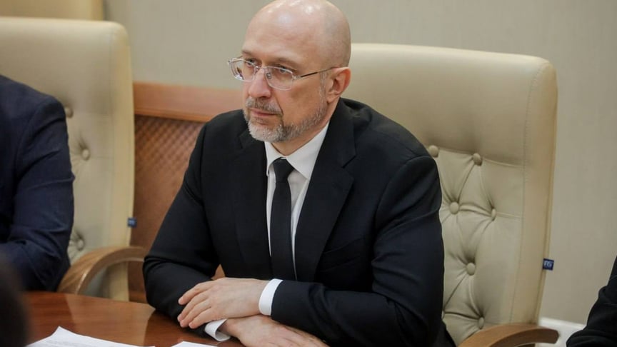 Первый вице-премьер-министр — министр энергетики Денис Шмыгаль