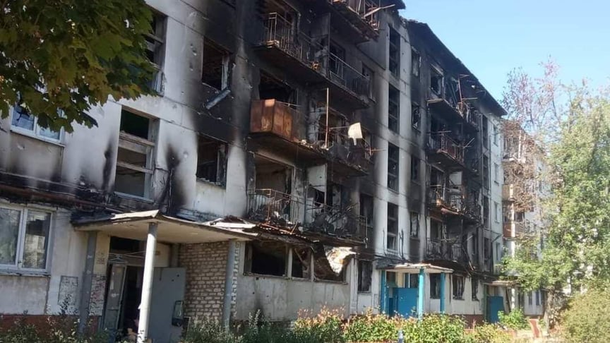 Наслідки обстрілів Луганської області