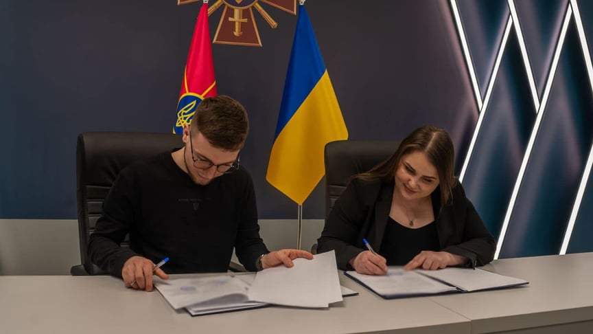 Заместитель министра обороны Екатерина Черногоренко и соучредитель проекта DeepStateUa Роман Погорелый