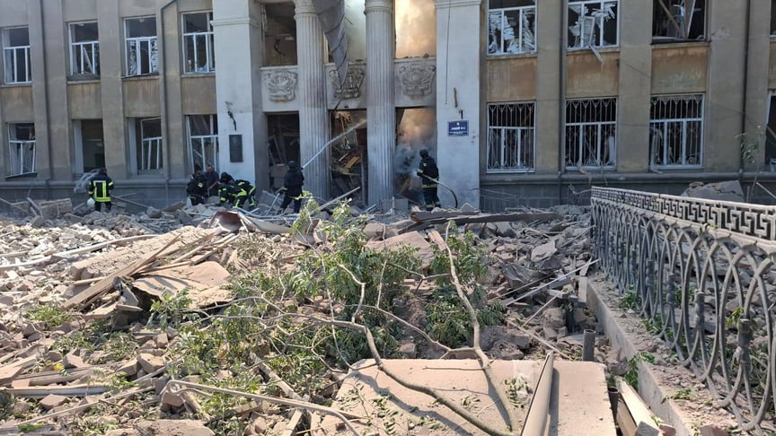 Наслідки російського обстрілу в місті Білгород-Дністровський, 23 червня 2025 року