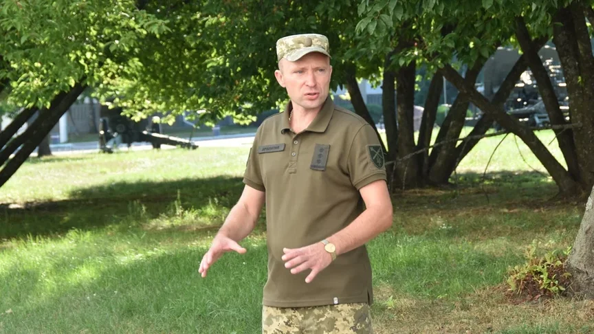 Новий командувач Сухопутних військ ЗСУ Михайло Драпатий