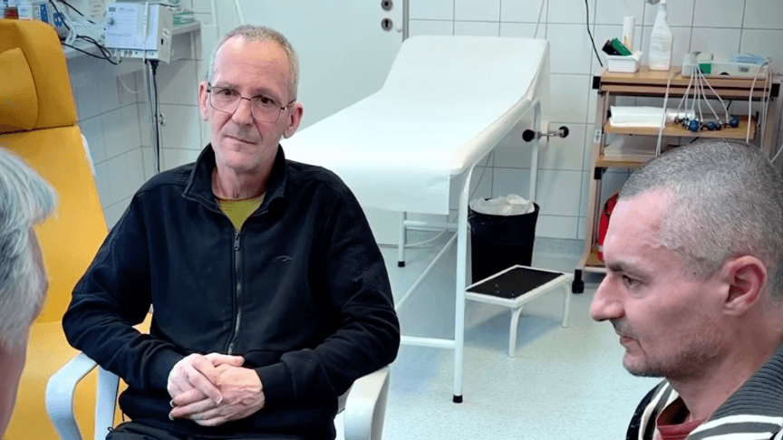 Українські військові з угорським громадянством, яких Угорщина забрала з російського полону