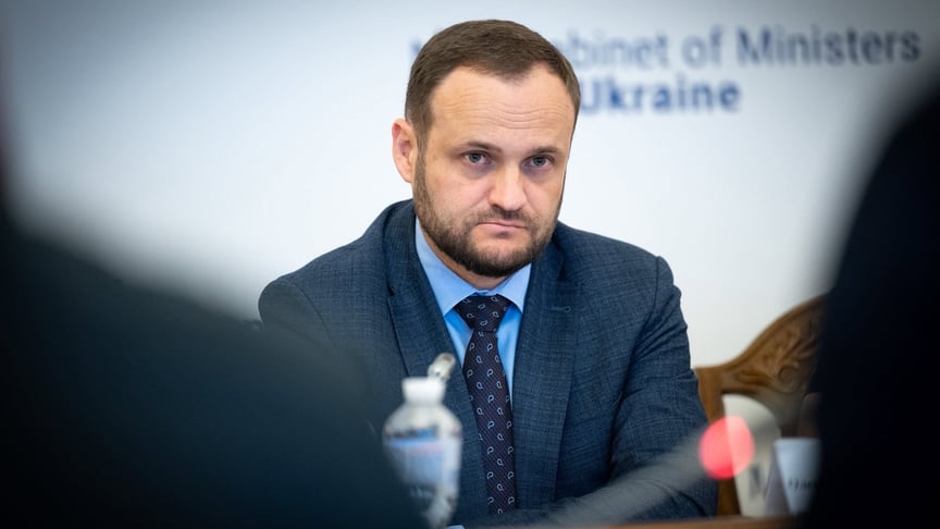 Віцепрем’єр-міністр з відновлення України – Міністр розвитку громад та територій України.