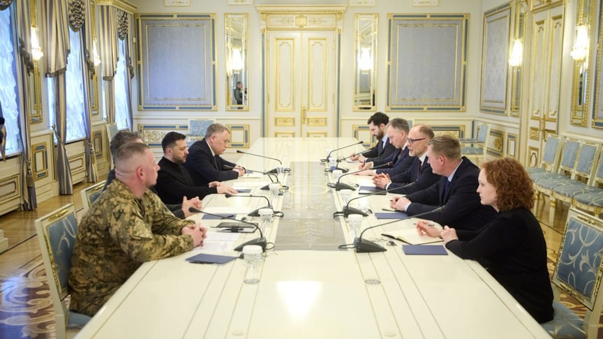 Міністр оборони Латвії Андріс Спрудс на зустрічі з президентом України Володимиром Зеленським у Києві, 24 березня 2026 року