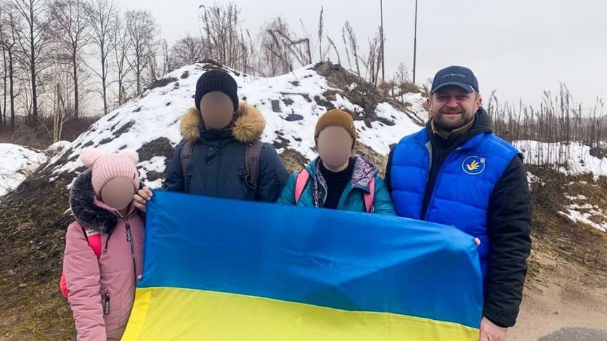 Возвращенные в Украину дети