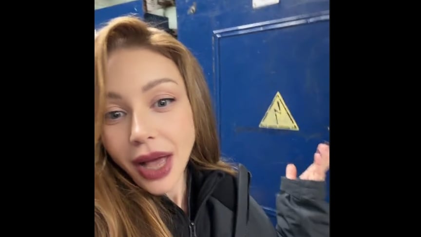 Кадр із відео Тіни Кароль