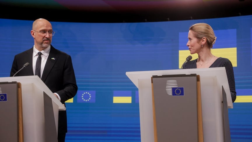 Прем’єр-міністр Денис Шмигаль та висока представниця ЄС Кая Каллас на пресконференції 9 квітня 2025 року