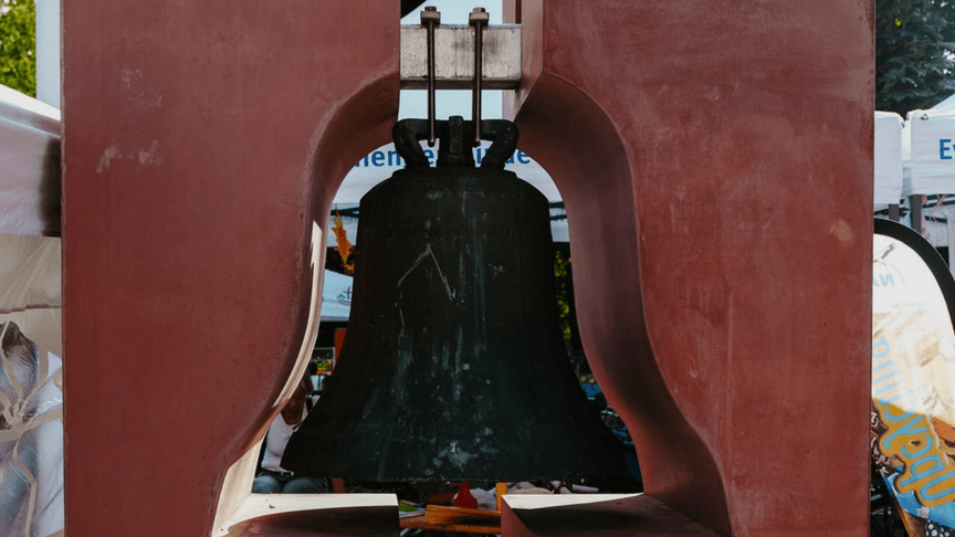 Викрадений дзвін