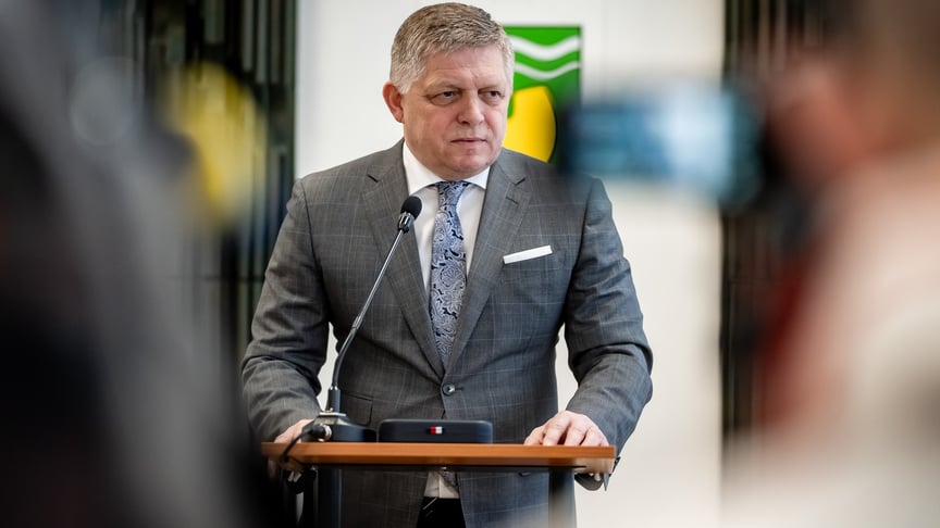 Прем'єр-міністр Словаччини Роберт Фіцо Прем'єр-міністр Словаччини Роберт Фіцо