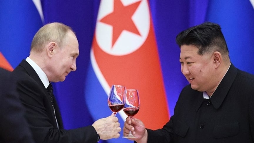 глава росії володимир путін та лідер Північної Кореї Кім Чен Ин глава росії володимир путін та лідер Північної Кореї Кім Чен Ин, Пхеньян, 19 червня 2024 року