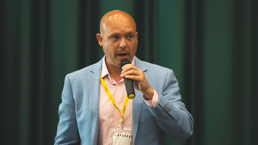 Колишній військовий та депутат парламенту Великої Британії Кемерон Томас