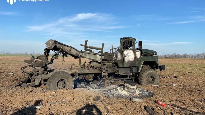 Військова вантажівка, яка вибухнула через детонацію боєприпасів, Херсонщина, 16 квітня 2020 року