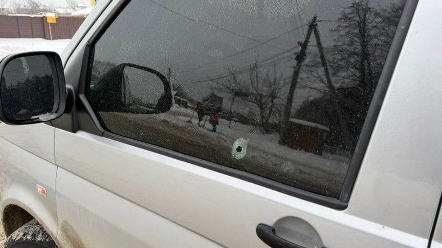 На Львівщині чоловік обстріляв мікроавтобус ТЦК і втік: його розшукує поліція