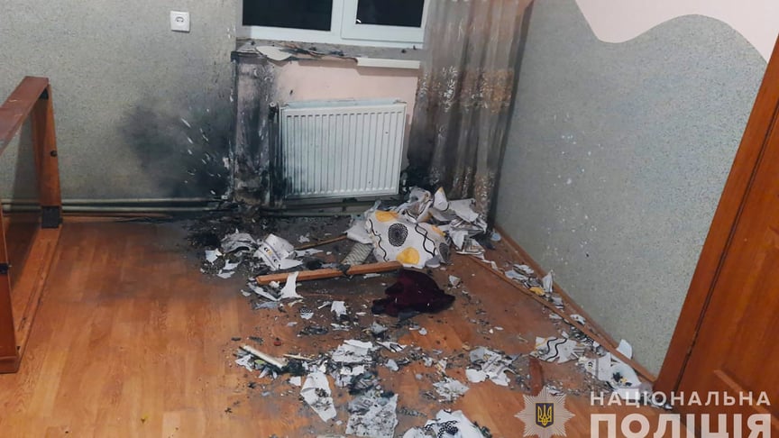 Наслідки вибуху гранати в кімнаті